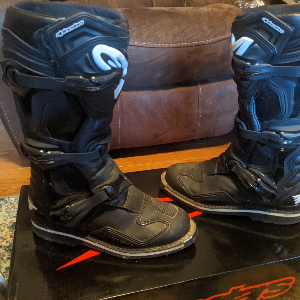 Alpinestars tech 1 motocross boots